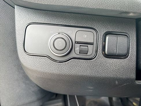 Used 2024 Mercedes-Benz Sprinter 2500 image 30