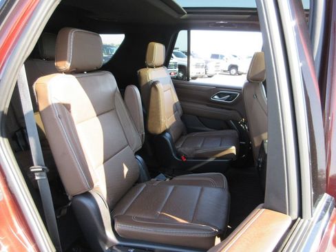 Certified 2022 Chevrolet Tahoe High Country w/ Max Trailering Package AWD/4WD image 28