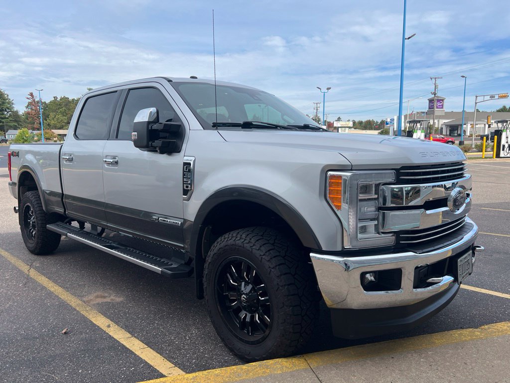 Used 2018 Ford F350 Lariat w/ Lariat Ultimate Package AWD/4WD image 1
