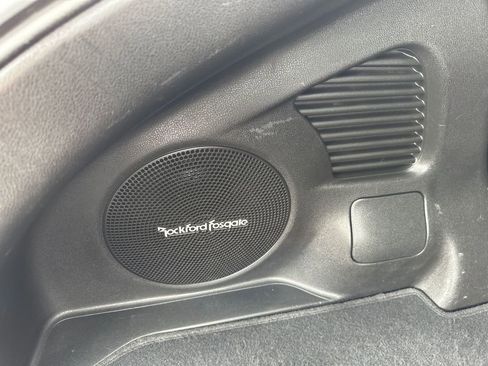 Used 2011 Nissan Juke SV image 29