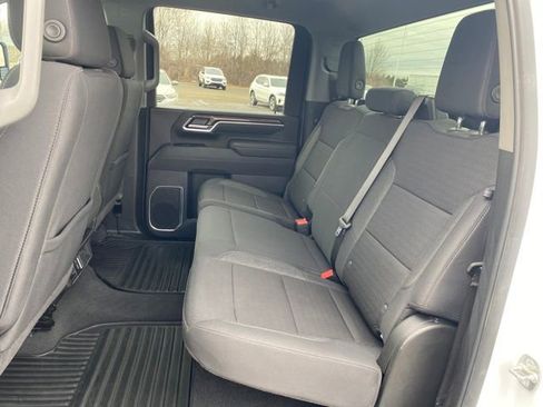 Certified 2025 Chevrolet Silverado 2500 LT w/ Convenience Package AWD/4WD image 18