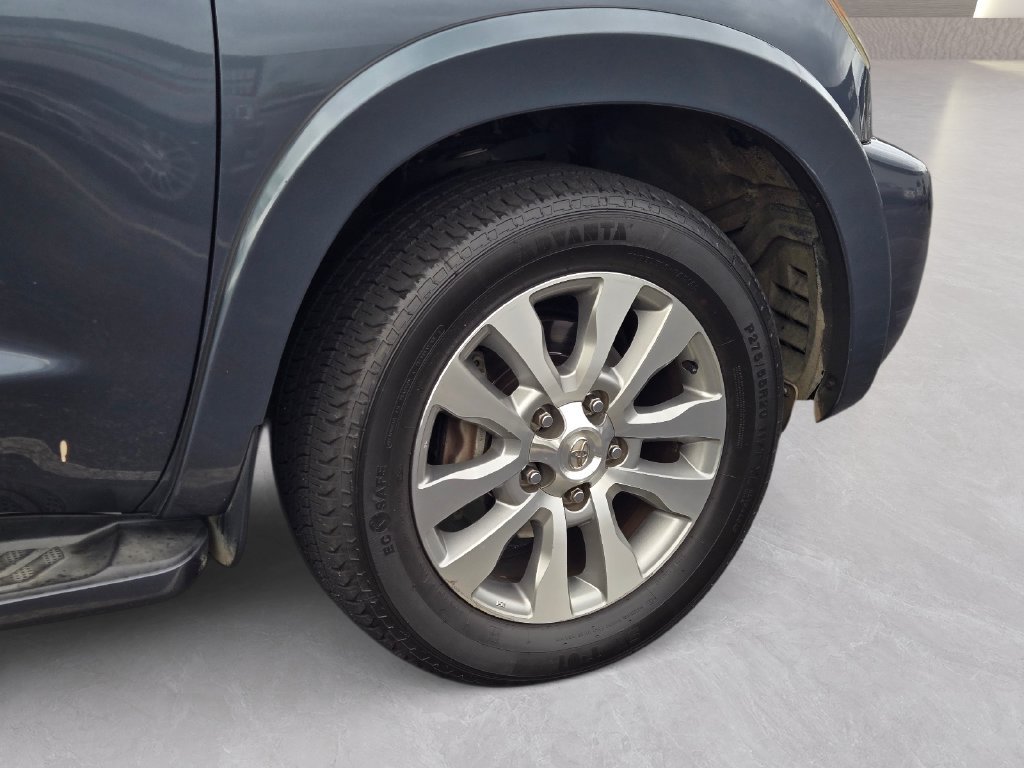 Used 2010 Toyota Sequoia Limited RWD image 3
