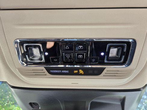 Used 2022 Lincoln Corsair Reserve w/ Equipment Group 201A AWD/4WD image 22