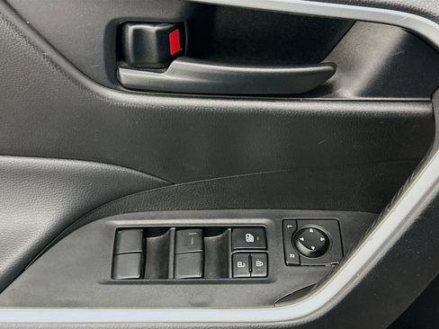 Used 2024 Toyota RAV4 LE image 15