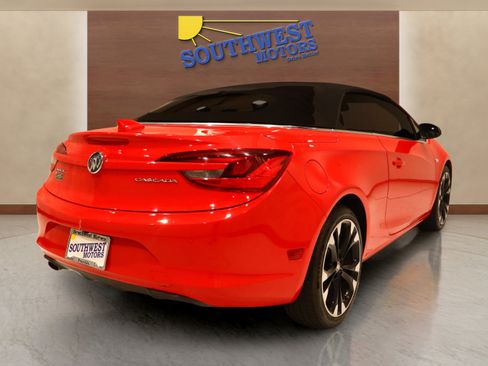 Used 2018 Buick Cascada Sport Touring w/ Dark Effects Package image 4