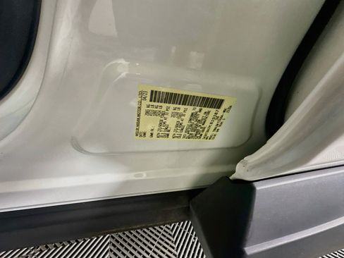 Used 2023 Nissan Rogue SV FWD image 12