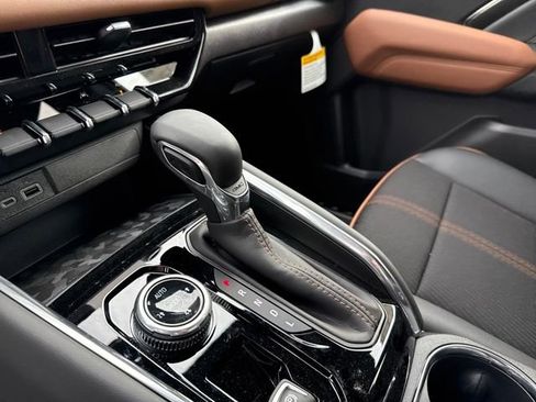 New 2026 GMC Canyon AT4 image 28