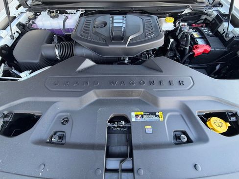 New 2026 Jeep Grand Wagoneer L Summit AWD/4WD image 38