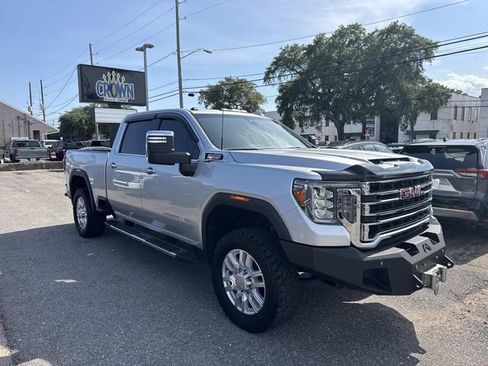 Used 2020 GMC Sierra 2500 SLT w/ SLT Premium Plus Package AWD/4WD image 4