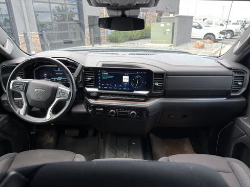 Used 2024 Chevrolet Silverado 1500 RST w/ Protection Package AWD/4WD image 10