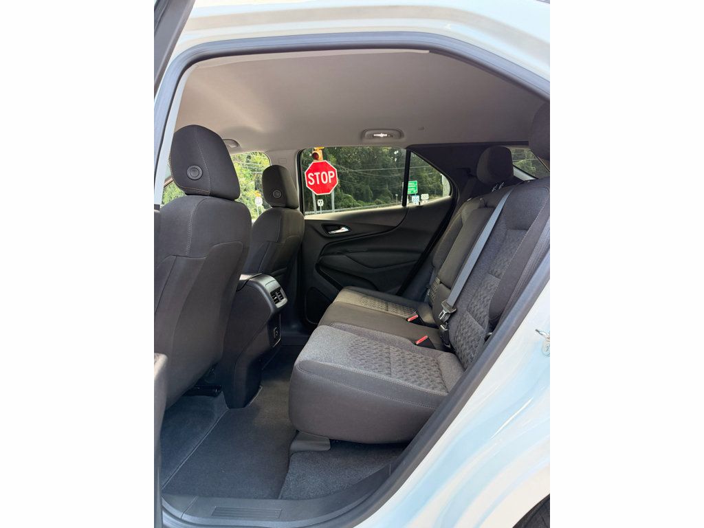 Used 2024 Chevrolet Equinox LT FWD image 13