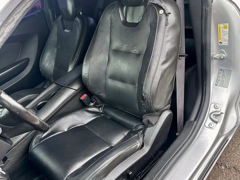 Used 2014 Chevrolet Camaro LT RWD image 8