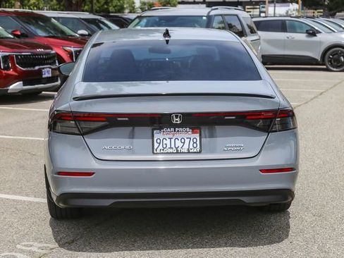 Used 2023 Honda Accord Sport image 9