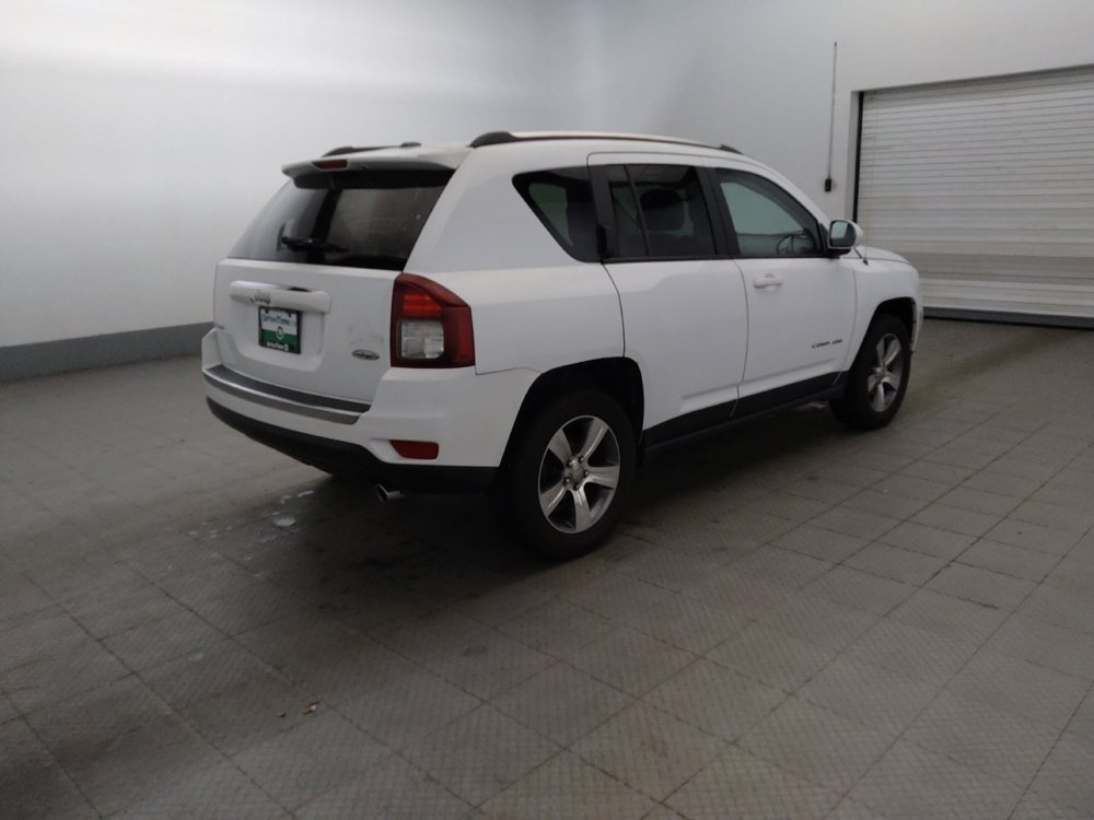 Used 2017 Jeep Compass High Altitude AWD/4WD image 10