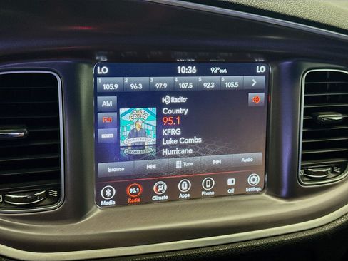 Used 2019 Dodge Charger GT RWD image 11