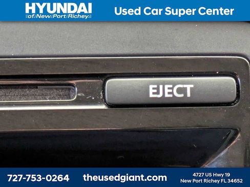 Used 2012 Volkswagen Jetta SE FWD image 19