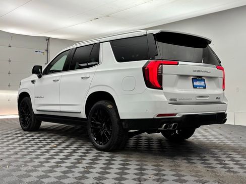 New 2026 GMC Yukon Denali w/ Sun & Power Step Package image 13