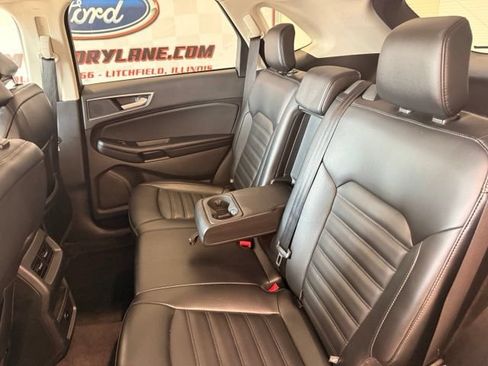 Used 2024 Ford Edge SEL AWD/4WD image 19