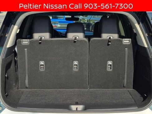 Certified 2024 Nissan Pathfinder SL w/ SL Premium Package FWD image 9