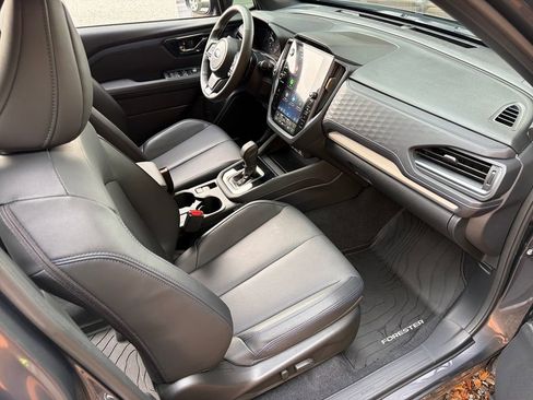 Used 2025 Subaru Forester Limited w/ Popular Package #2 image 27