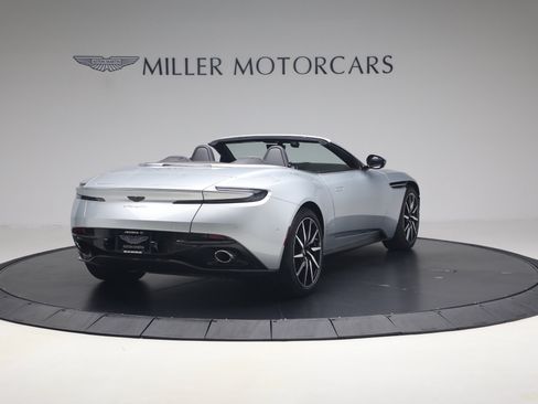 Used 2019 Aston Martin DB11 Volante RWD image 7