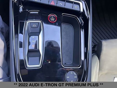 Used 2022 Audi e-tron GT Premium Plus AWD/4WD image 32