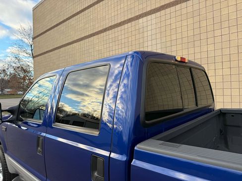 Used 2003 Ford F250 Lariat AWD/4WD image 24