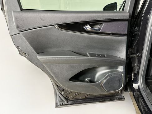 Used 2023 Lincoln Nautilus FWD w/ Premium Package image 26