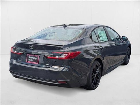 New 2025 Toyota Camry SE image 2