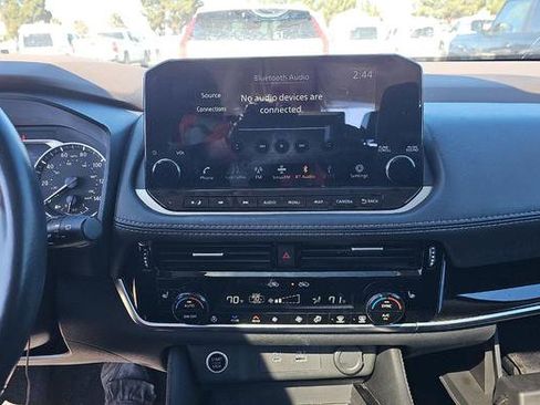 Used 2023 Nissan Rogue SL w/ SL Premium Package AWD/4WD image 10