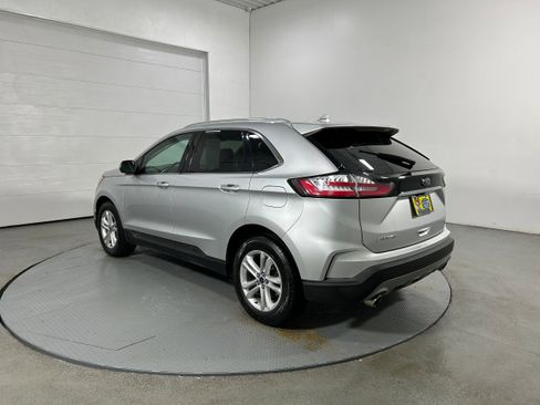 Used 2019 Ford Edge SEL w/ Equipment Group 201A image 21