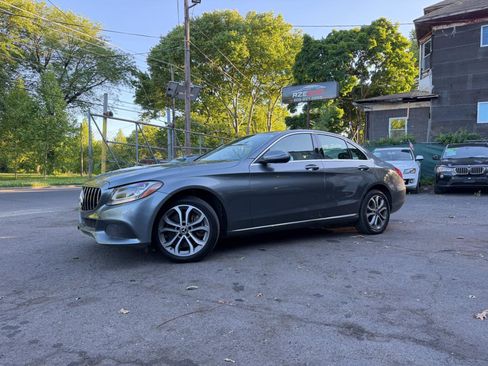 Used 2018 Mercedes-Benz C 300 4MATIC Sedan image 6