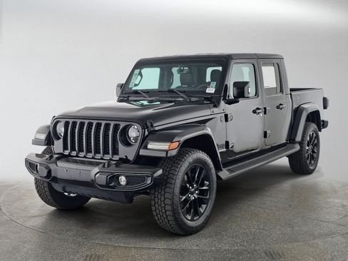 Used 2023 Jeep Gladiator Overland AWD/4WD image 7