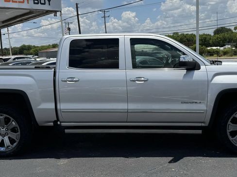 Used 2018 GMC Sierra 1500 Denali w/ Denali Ultimate Package AWD/4WD image 8