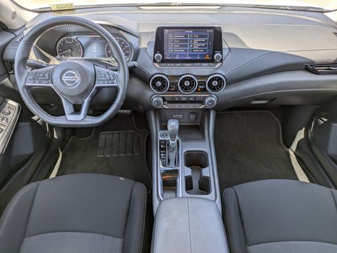 Used 2022 Nissan Sentra SV FWD image 10