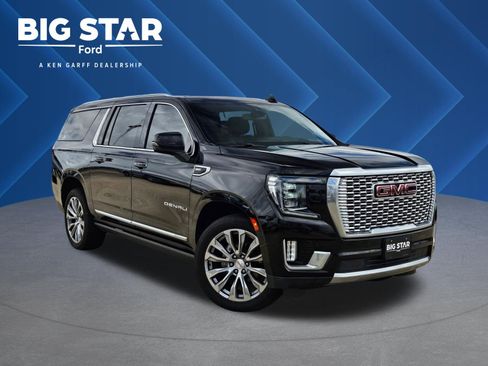 Used 2021 GMC Yukon XL Denali RWD image 1