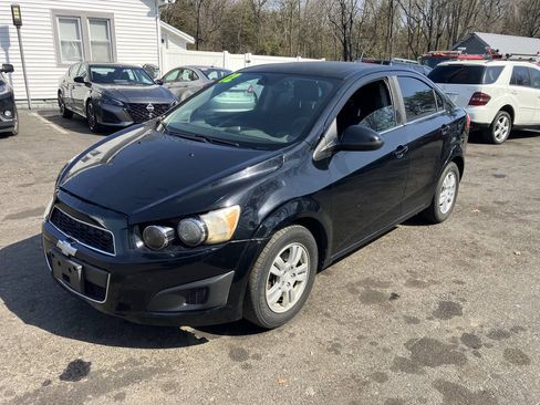 Used 2012 Chevrolet Sonic LT FWD image 3