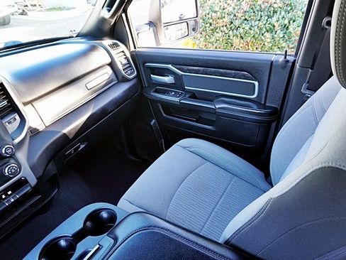 Certified 2024 RAM 2500 Big Horn image 23