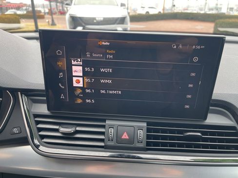 Used 2025 Audi Q5 2.0T Premium image 23