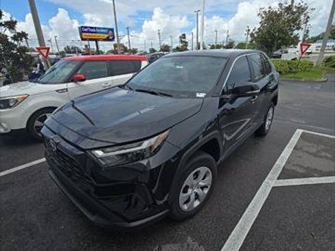 Certified 2025 Toyota RAV4 LE FWD image 1