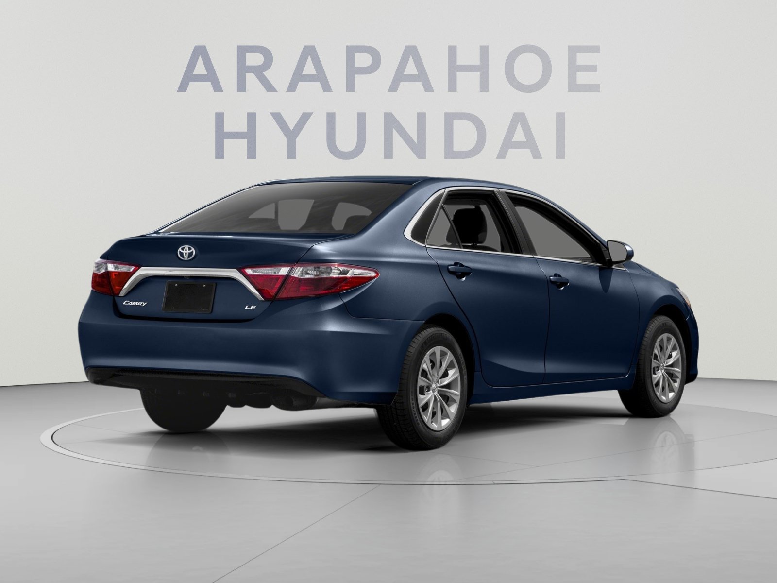 Used 2017 Toyota Camry LE FWD image 2
