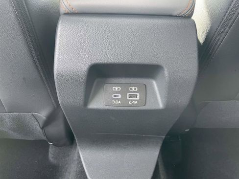Certified 2025 Subaru Crosstrek 2.5i Limited w/ Crosstrek Mirror Package image 12