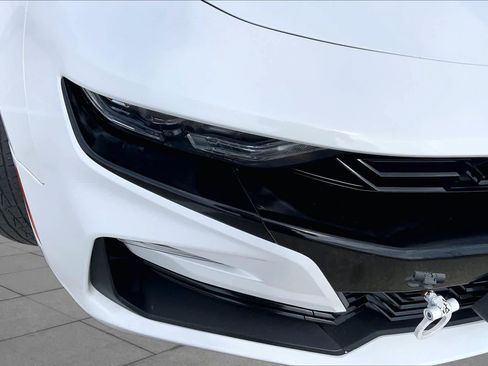 Used 2019 Chevrolet Camaro SS RWD image 24