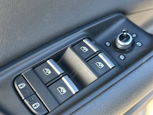 Used 2022 Audi Q7 2.0T Premium image 33