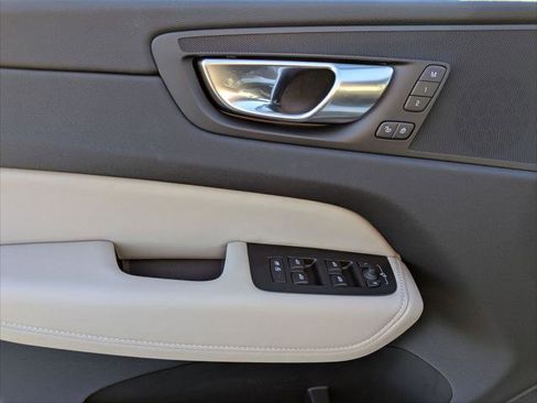 New 2026 Volvo XC60 B5 Plus w/ Protection Package Premier image 7