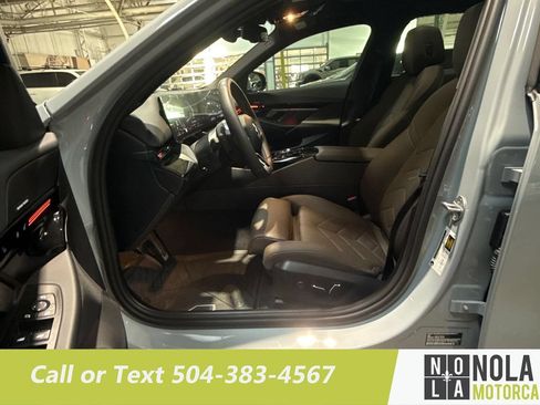 Used 2024 BMW 530i w/ Executive Package RWD image 17