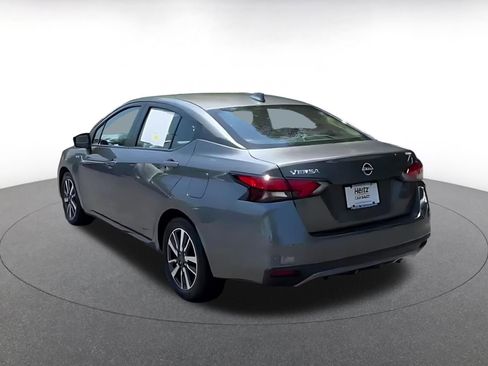 Used 2025 Nissan Versa SV FWD image 11