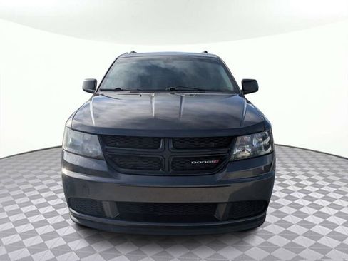 Used 2018 Dodge Journey SE w/ Blacktop Package image 5