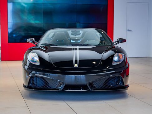 Used 2009 Ferrari F430 Scuderia image 2