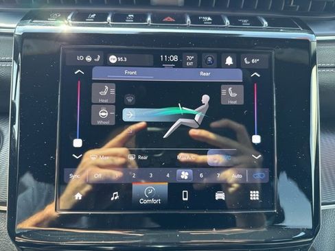 Certified 2023 Jeep Grand Cherokee L Laredo AWD/4WD image 19